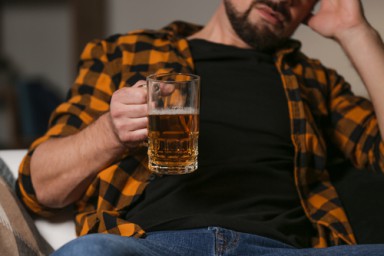 Пивной алкоголизм в Луховицах